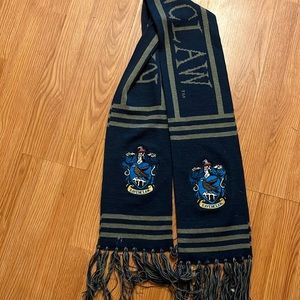 Harry Potter Ravenclaw scarf!